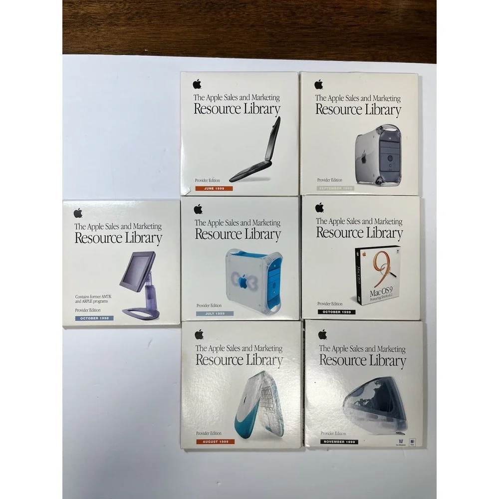 Rare Vintage Apple Computer  Sales and Marketing Resource Library Lot Of 7 '98-9